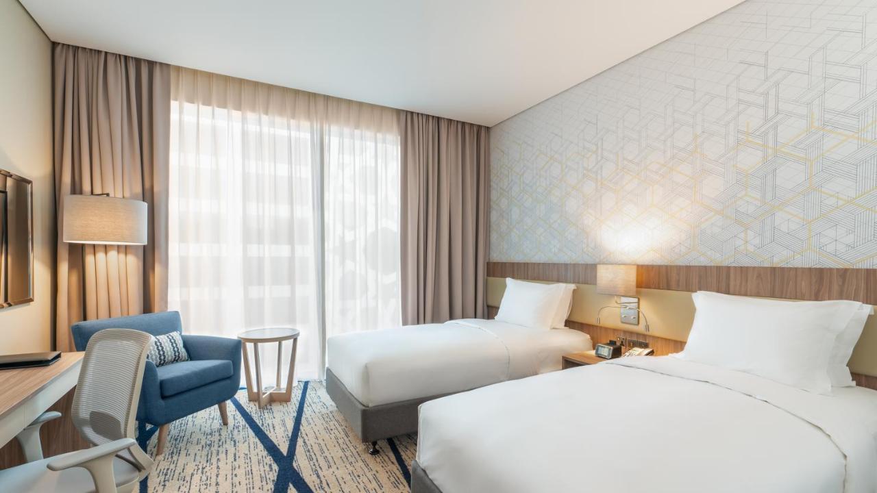 Holiday Inn & Suites Al Jubail By Ihg Al Fanatir Экстерьер фото